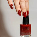 CND - Vinylux Scarlet Letter 0.5 oz -