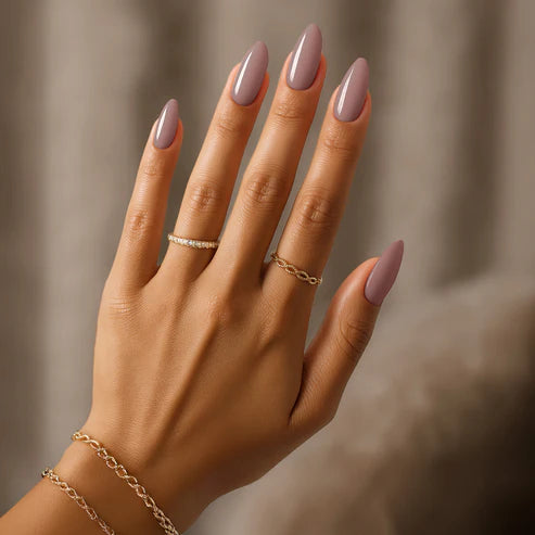 Chaun Legend Gel Polish - Risqué Business LG5107
