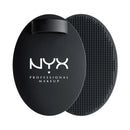 NYX - On The Spot Brush Cleansing Pad