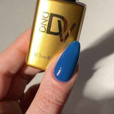 DND DIVA Gel & Lacquer Duo #246 Blue Lagoon (from Swatch #7)