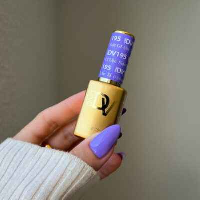 DND DIVA Gel & Lacquer Duo #195 Side Of Ube (Swatch #6)