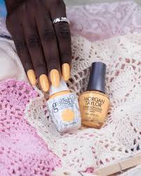 Gelish Spring 2024 - Lace is More "Sunny Daze Ahead" Trio - Includes Gel Polish, Lacquer & Dip Powder - Pale Yellow Creme