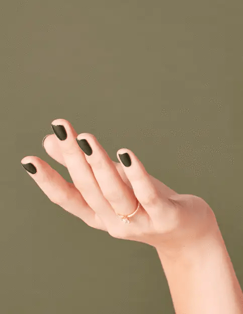 OPI Nail Lacquer W55 - Suzi-The First Lady of Nails